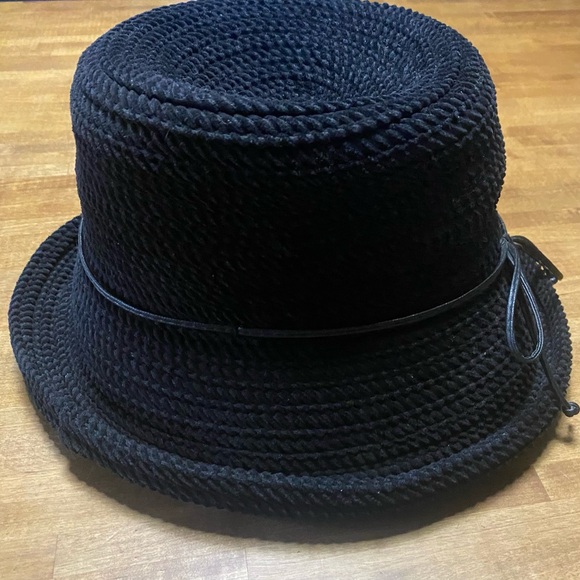August Black Textured Hat - Picture 2 of 5